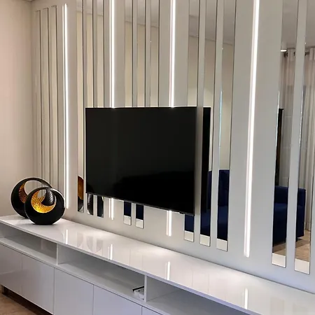 Elea Blu Apartment *